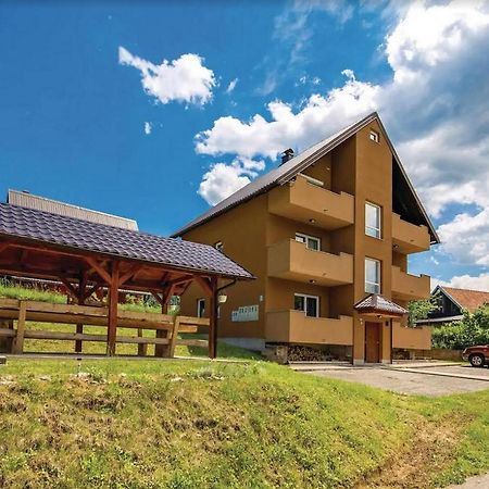 Apartments For Families With Children Jasenak, Karlovac - 17501 Kültér fotó