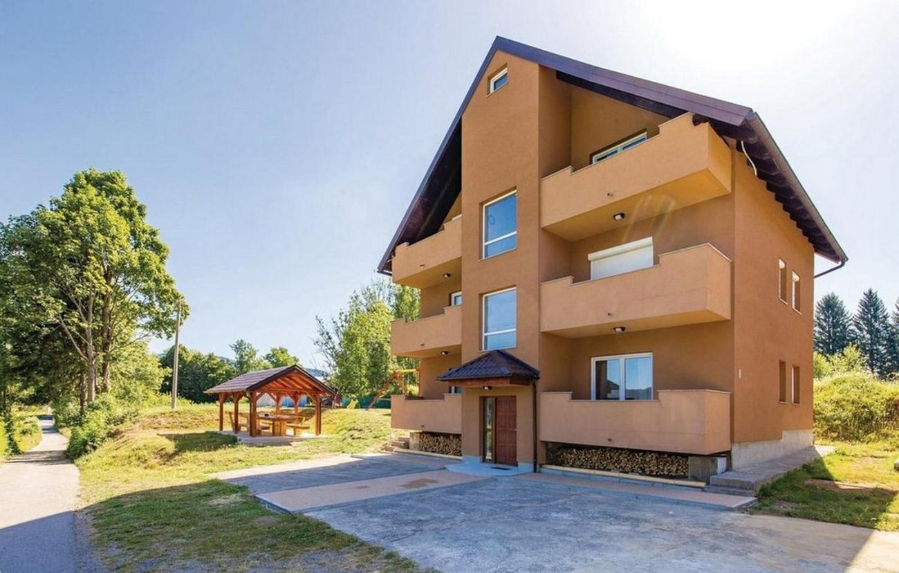 Apartments For Families With Children Jasenak, Karlovac - 17501 Kültér fotó
